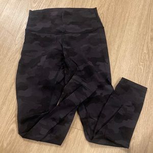 Lululemon grey scale camo leggings